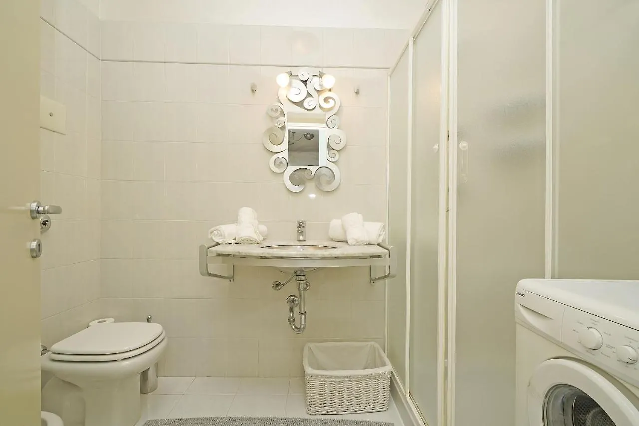 Casa Rudi - Gardagate Apartment Sirmione
