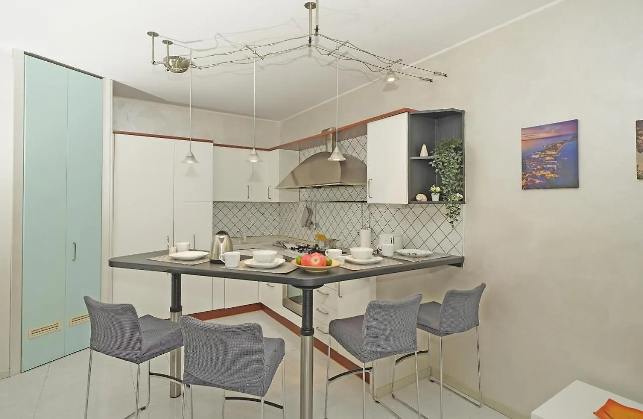 Casa Rudi - Gardagate Apartment Sirmione Italy